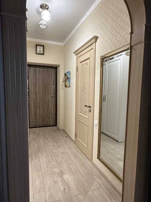 Продам 1-но кімнатну квартиру з ремонтом в новобудові