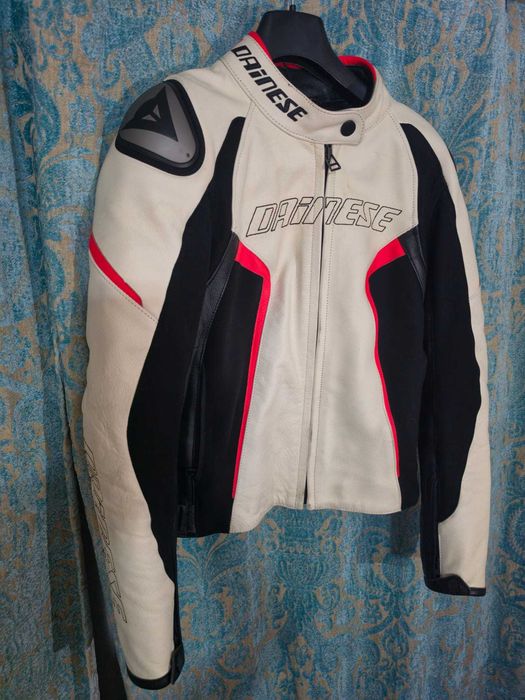 Blusão de Moto Dainese em Pele – Como Novo
