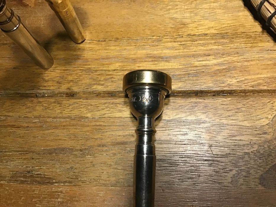 Ustniki do trabki Bach,Jettone,Warburton, Monette