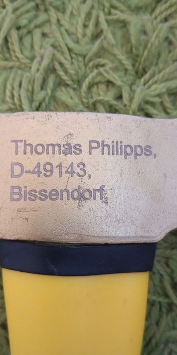 Топор. Цельнокованный. Клеймо. Лёгкий. Отлично рубит. Германия