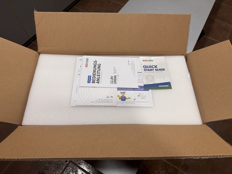 Redodo LiFePO4 батарея 12V 200Ah Plus з BMS 200A