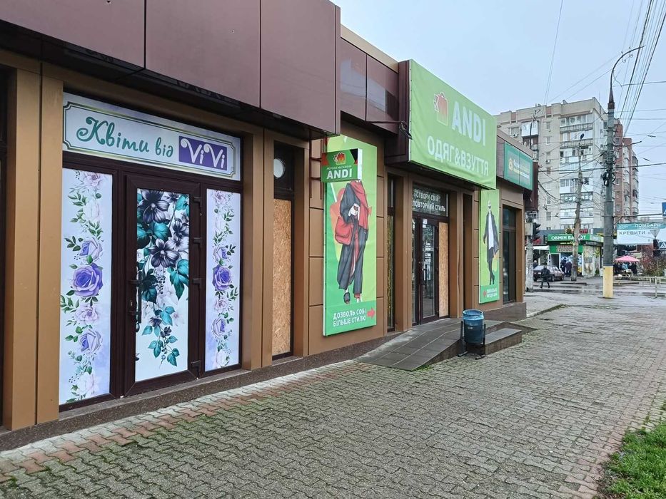 Аренда помещения с интенсивным пешеходным и автомобильным трафиком 59м