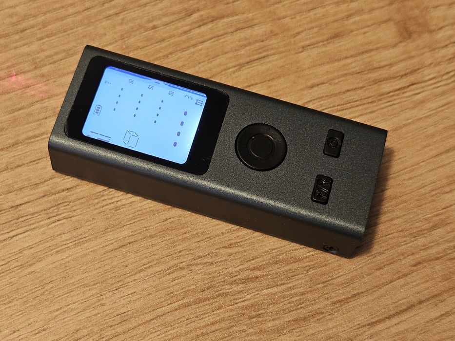 Mini dalmierz laserowy