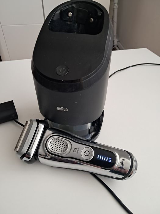 Golarka męska Braun series 9 komplet