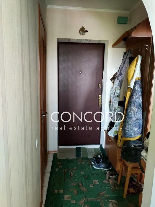 БЕЗ %. Продам 1к на Борщагівці, Симиренка вул.,18-А. Метро Житомирська