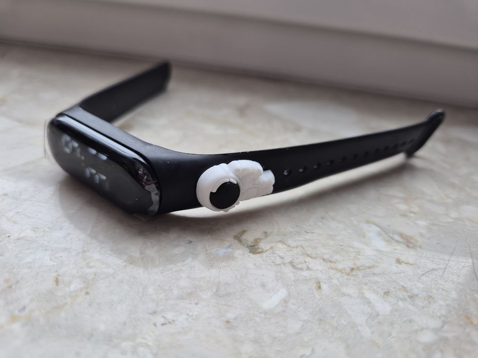 Zegarek sportowy funkcjonalny Smart Różne kolory z motywem na pasku