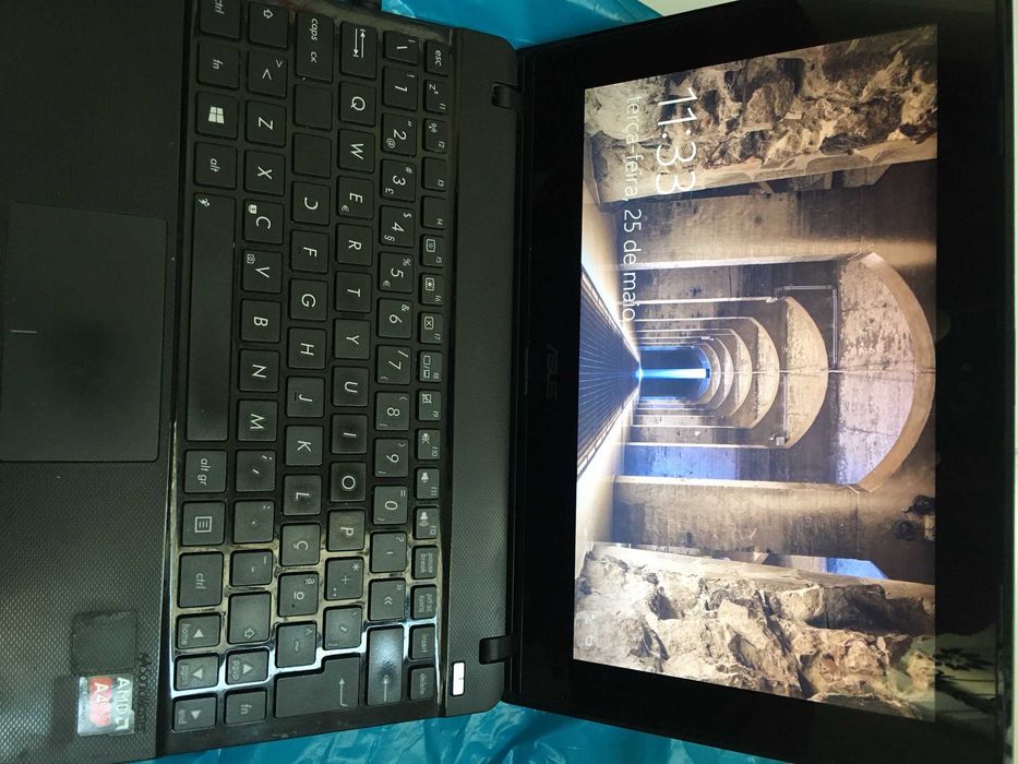 Asus X102B in good condition64409236818819120