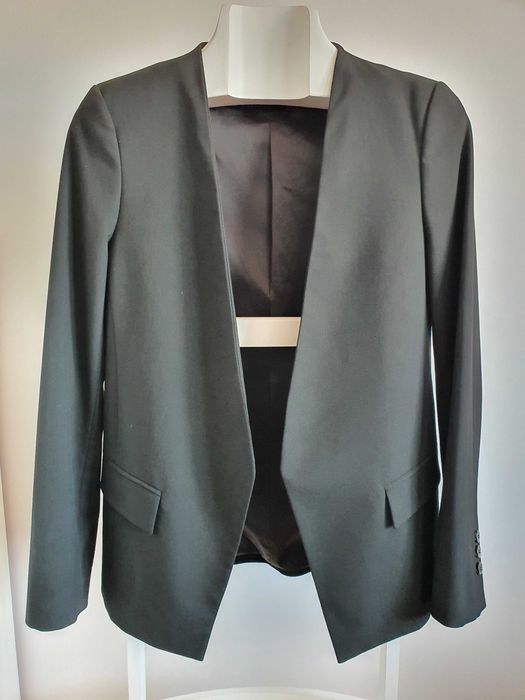 Blazer Preto Zara Tamanho S como novo
