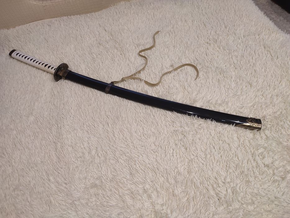 Катана Ямато з Devil May Cry 3.