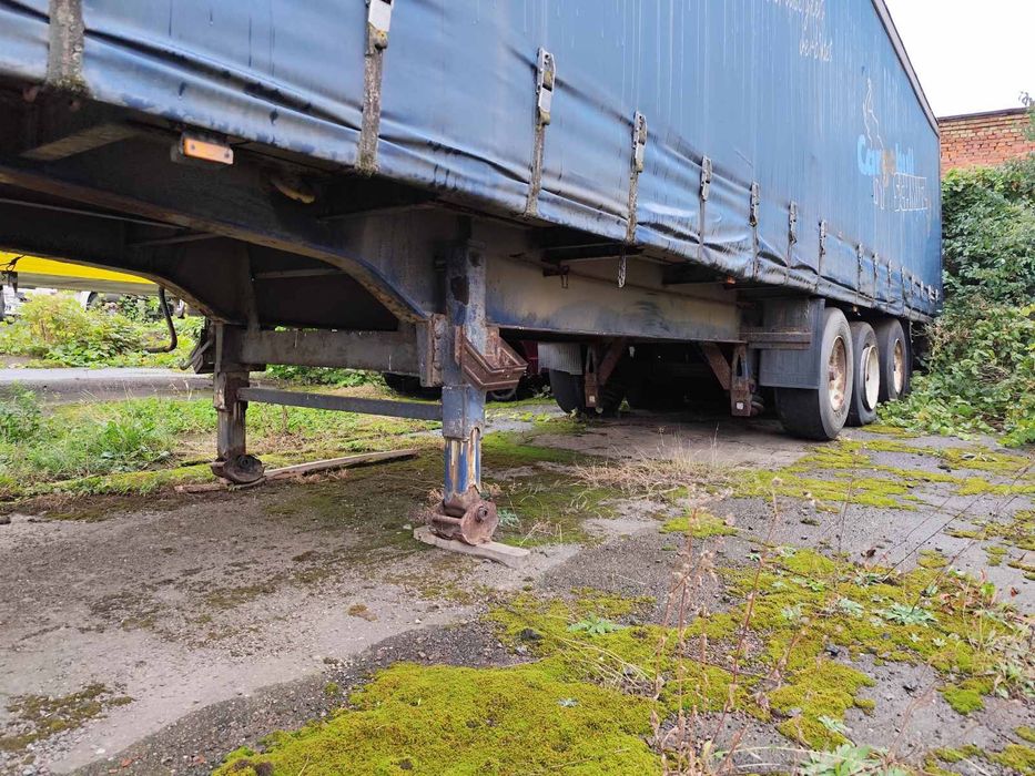 Причіп ,полуприцеп