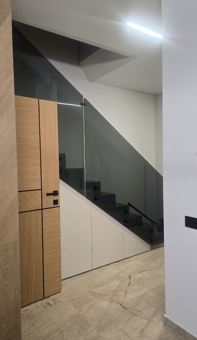 Таунхауз.Перша здача.Новий район.