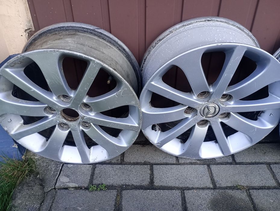 Felgi aluminiowe Mazda.