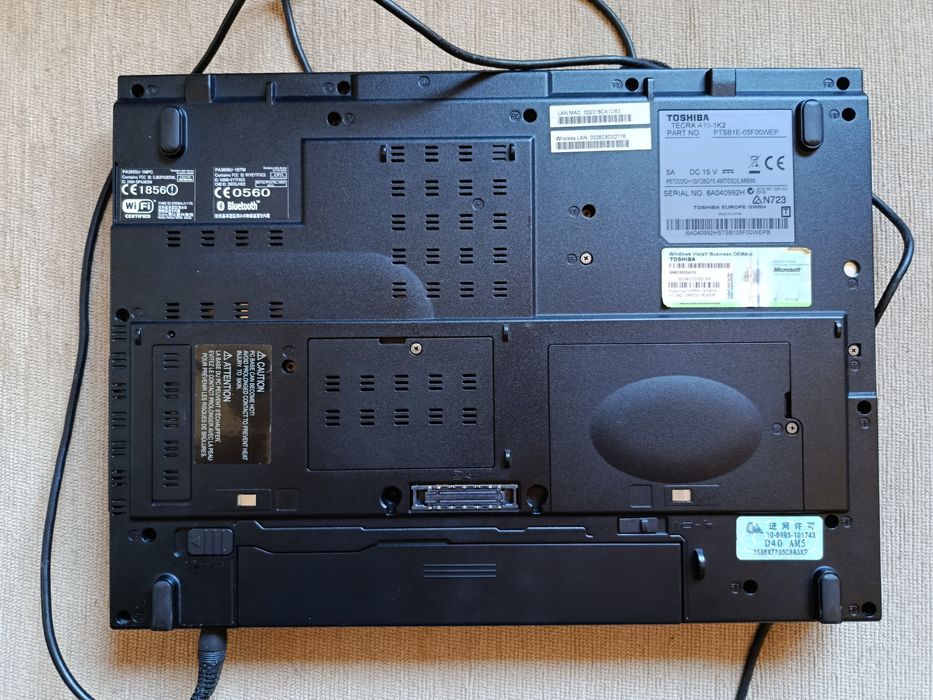 Portátil Toshiba Tecra A10-1k2