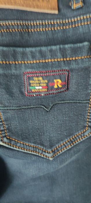 Продам теплі джинси