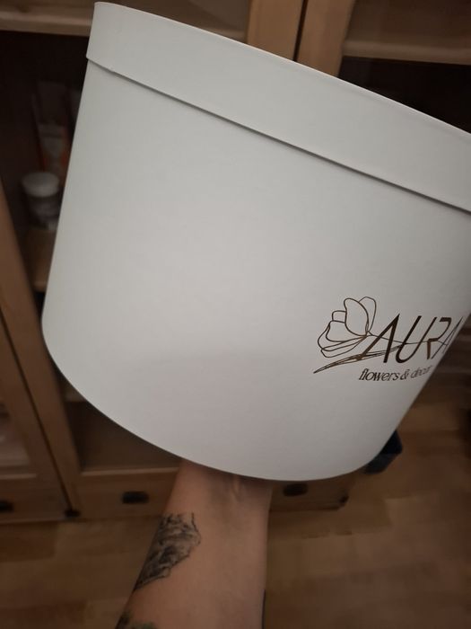 Коробки подарункові великі.