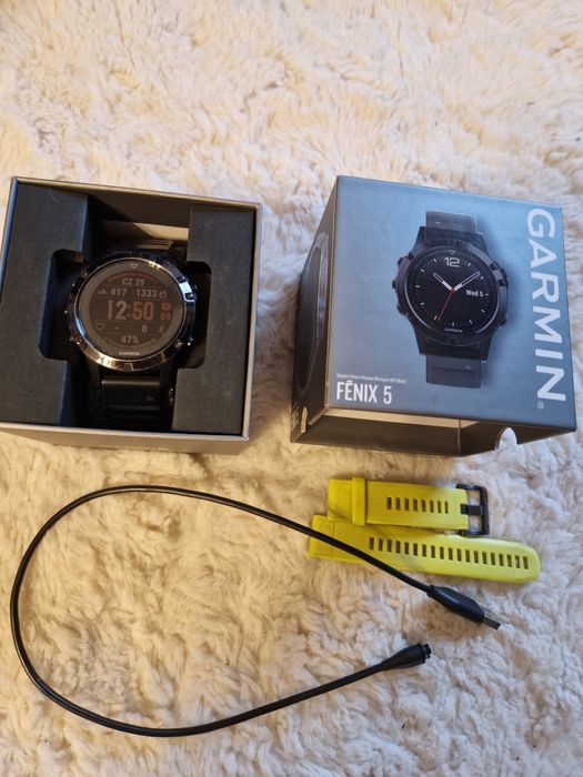 Garmin Fenix 5 Sapphire Edition