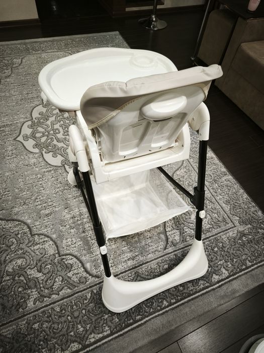 СУПЕР стійкий стільчик столик для годування Carrello Stella CRL-9503