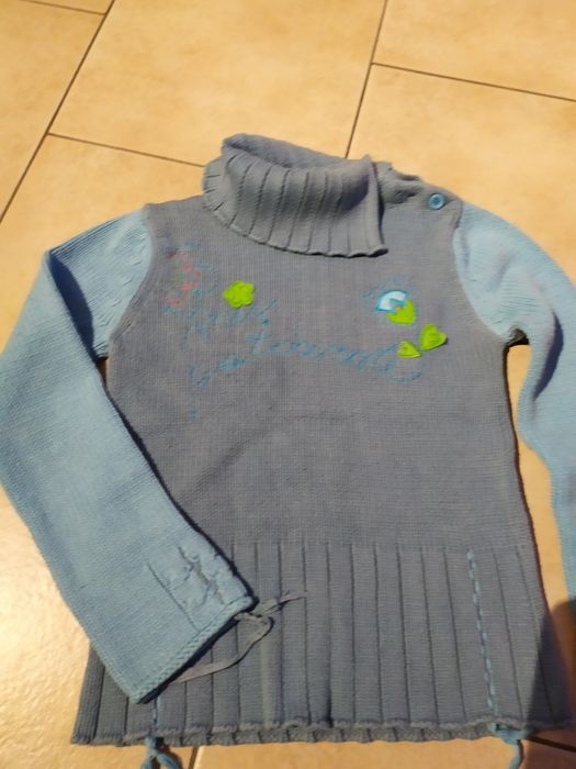 dziewczęcy sweter 146