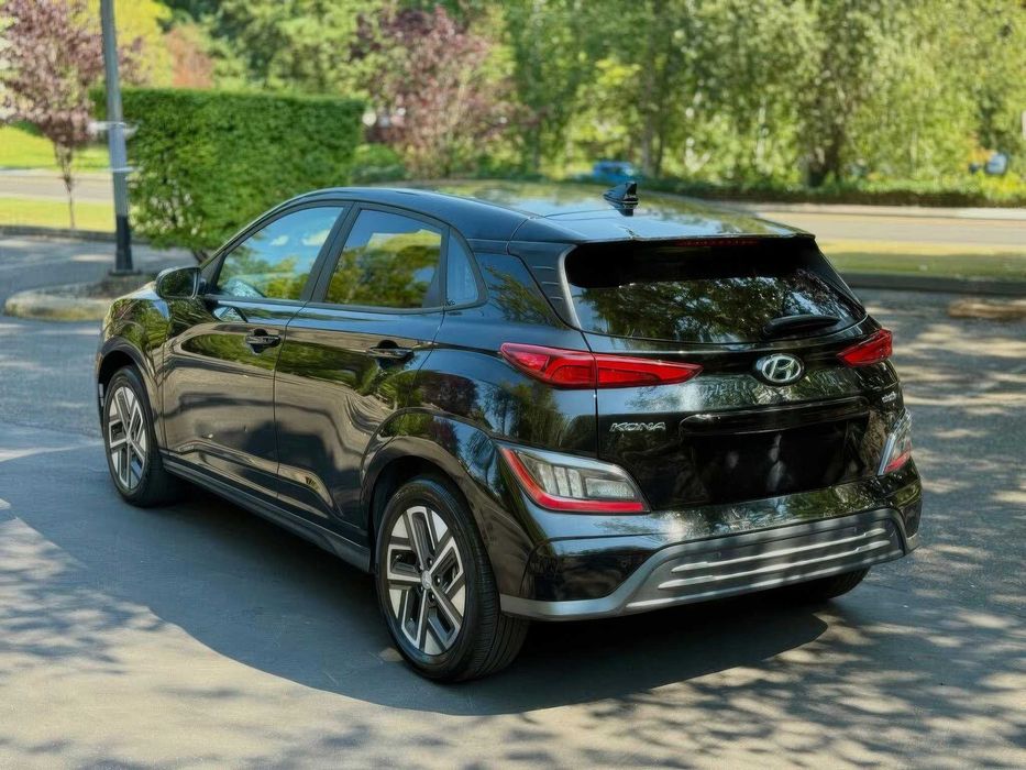 Hyundai Kona Limited Electric      2022