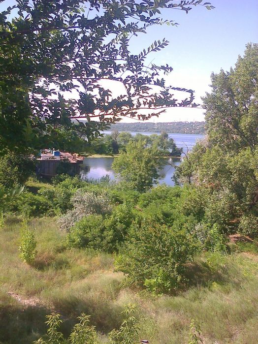 Продам земельный участок 7 сот. возле Южного моста