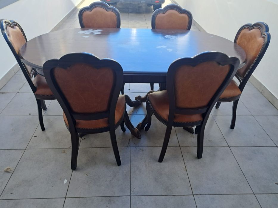 Conjunto Mesa + Cadeiras