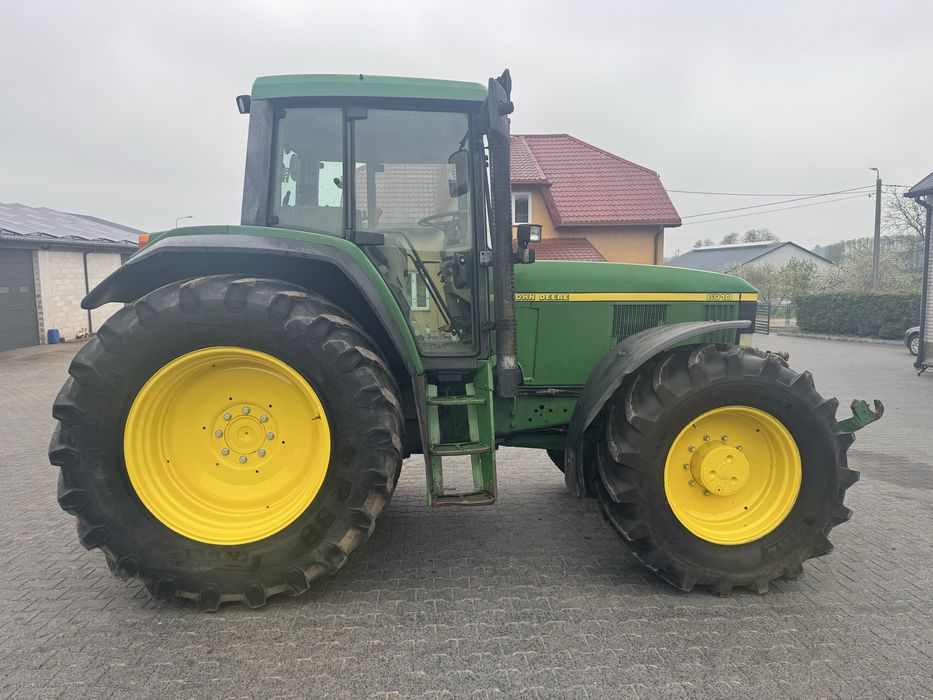 John Deere 6910 Premium stan bdb