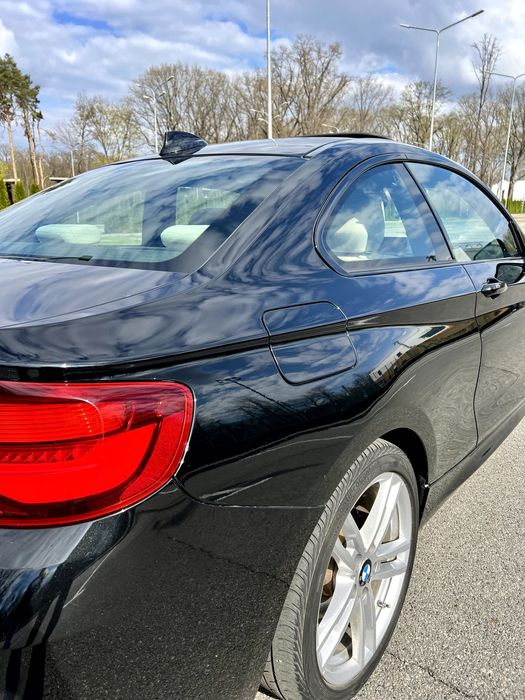 Продам BMW 230 2019