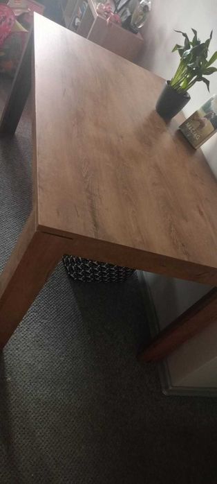 Stół prawie jak nowy