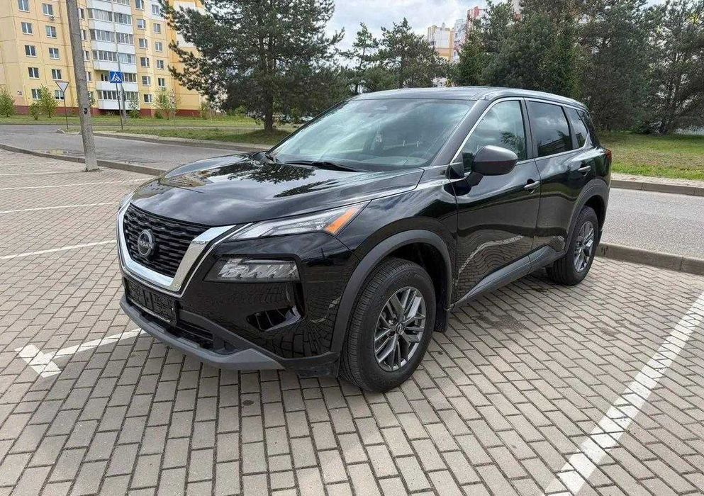 Продам Nissan Rogue 2023