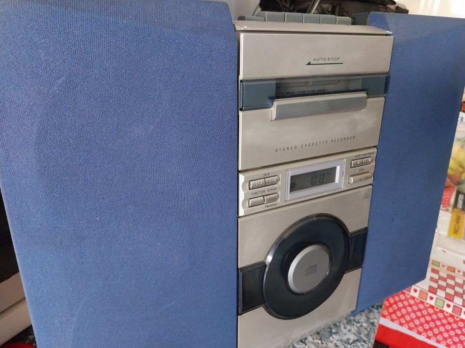 Aparelho som cd mp3 impecavel