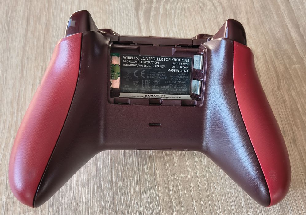 Kontroler do Xbox One - Czerwono bordowy