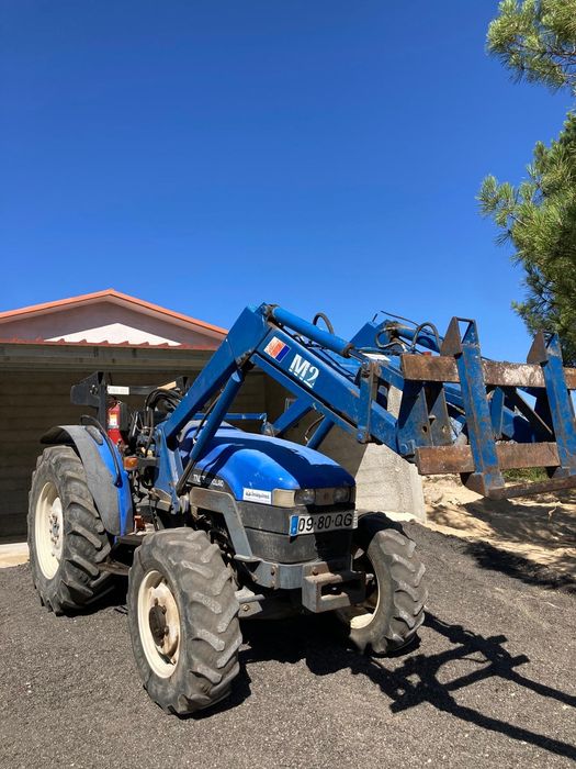 Trator retro mini giratória