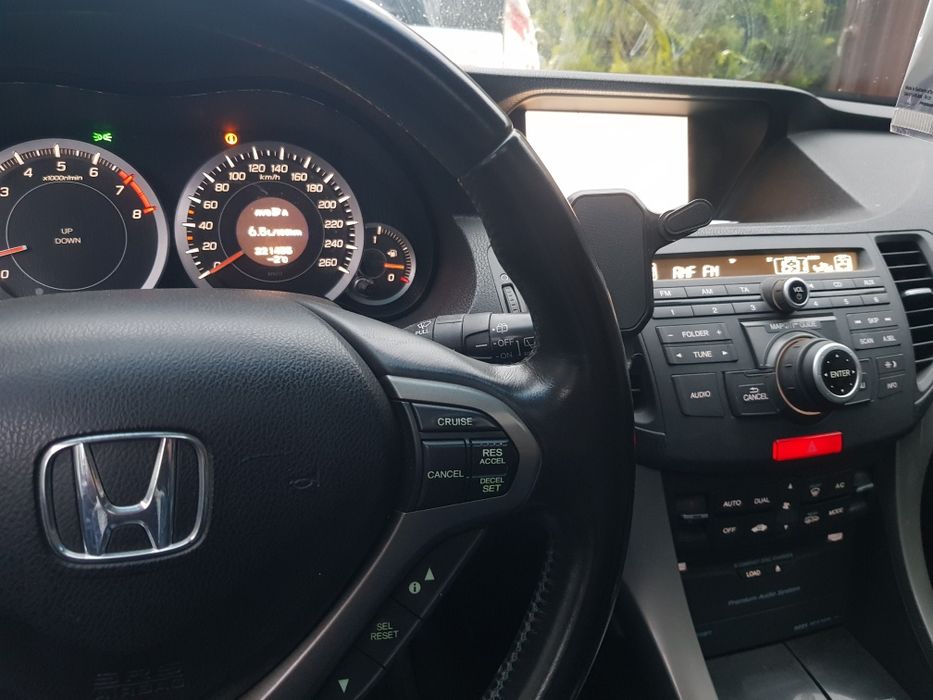 Sprzedam Honde Accord 2.0 benz,executive salon polska