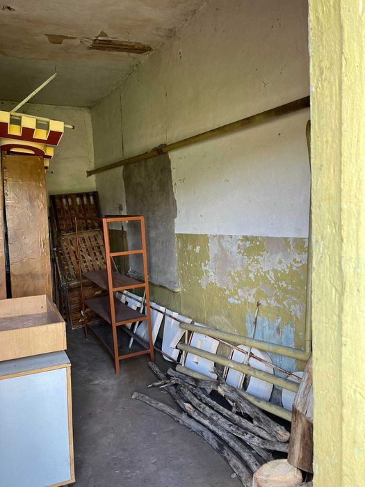 Продаж гарного комерц. приміщення під ремонт с. Великий Хутір