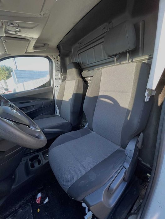 Opel Combo 2020 para peças!