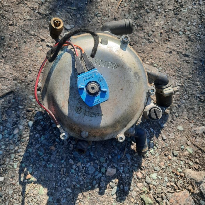 Автозапчастини,шини,диски