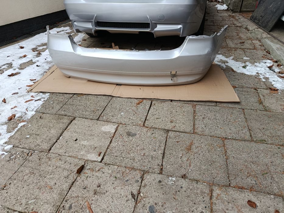 Książka Bmw E90 zderzak tylny przedlift