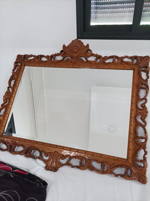 Vendo móvel de madeira