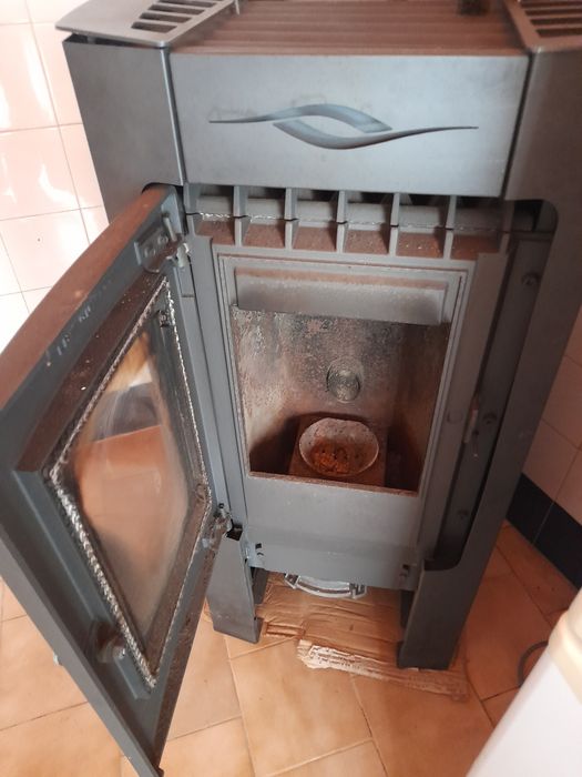 Salamandra a peletes