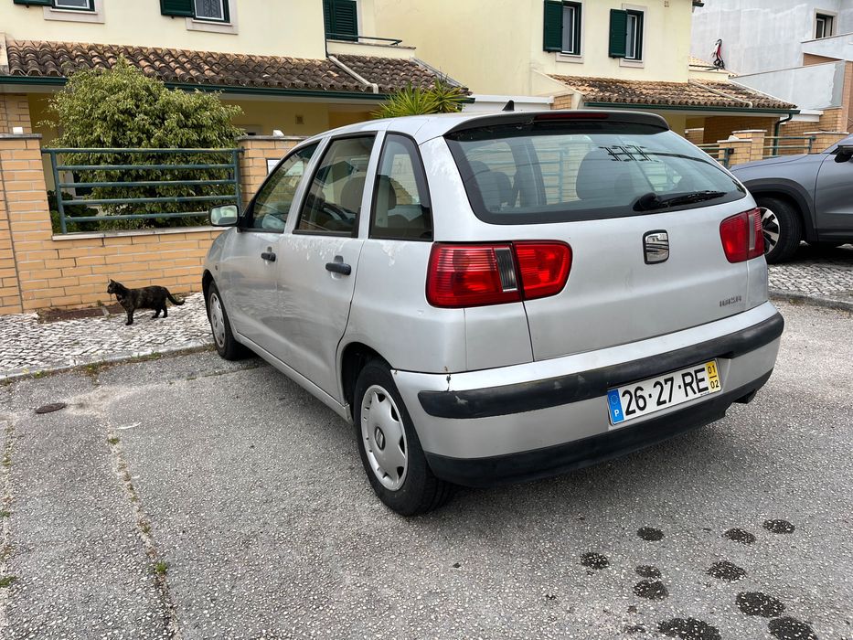 Seat Ibiza 1.0 ano de 2001