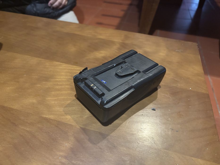Máquina de filmar JVC – usada