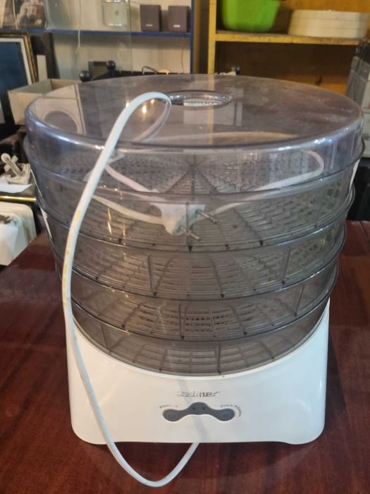 Сушарка Zelmer для фруктів та овочів