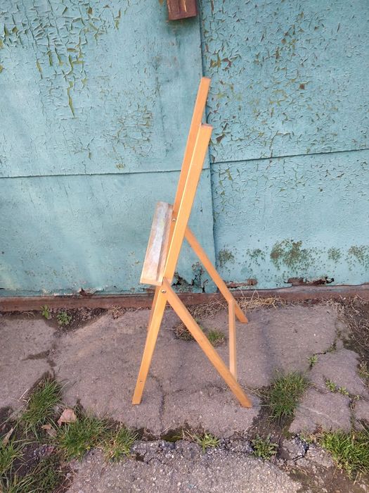 Продам мольберт для ресования