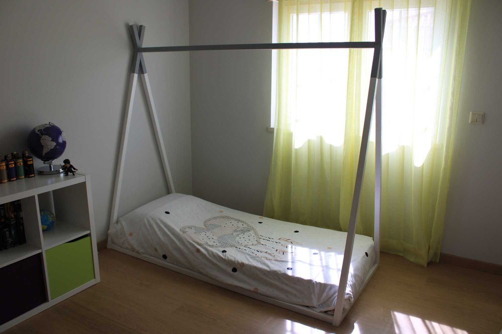 Cama Tipi Montessori de criança com Colchão