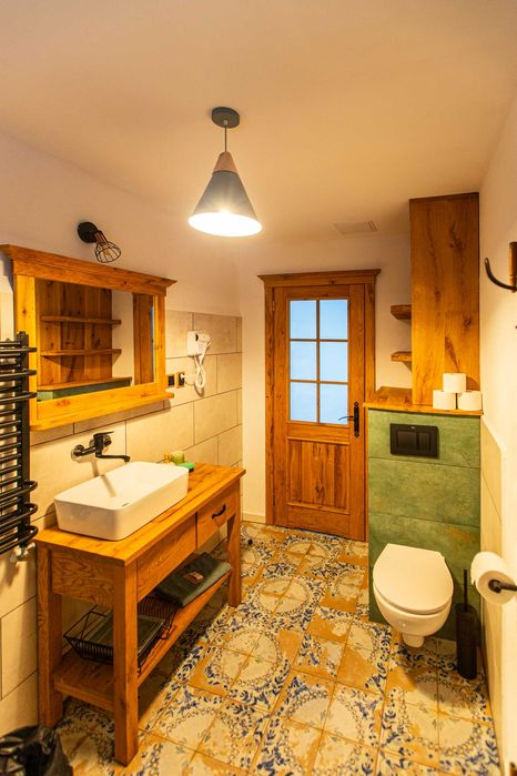 Kwatery pracownicze / Pokoje gościnne – Wierzchy k. Osia