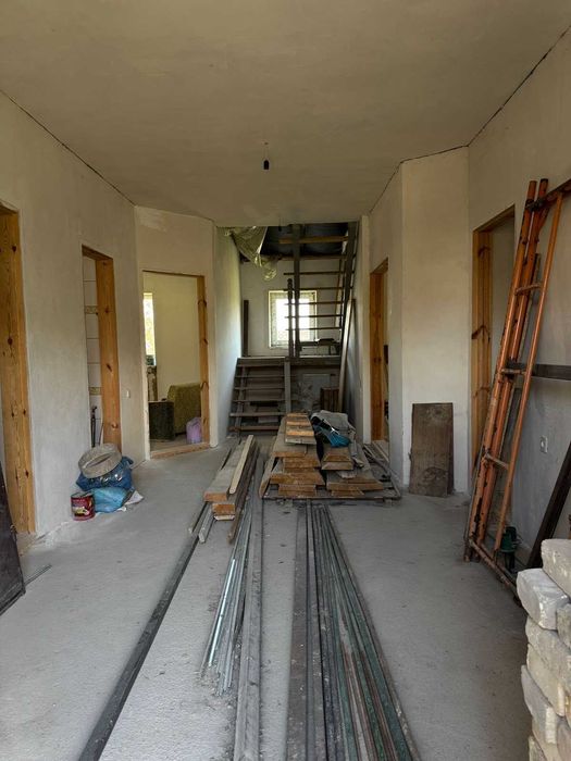 (5) Продам будинок в Щітках 9081