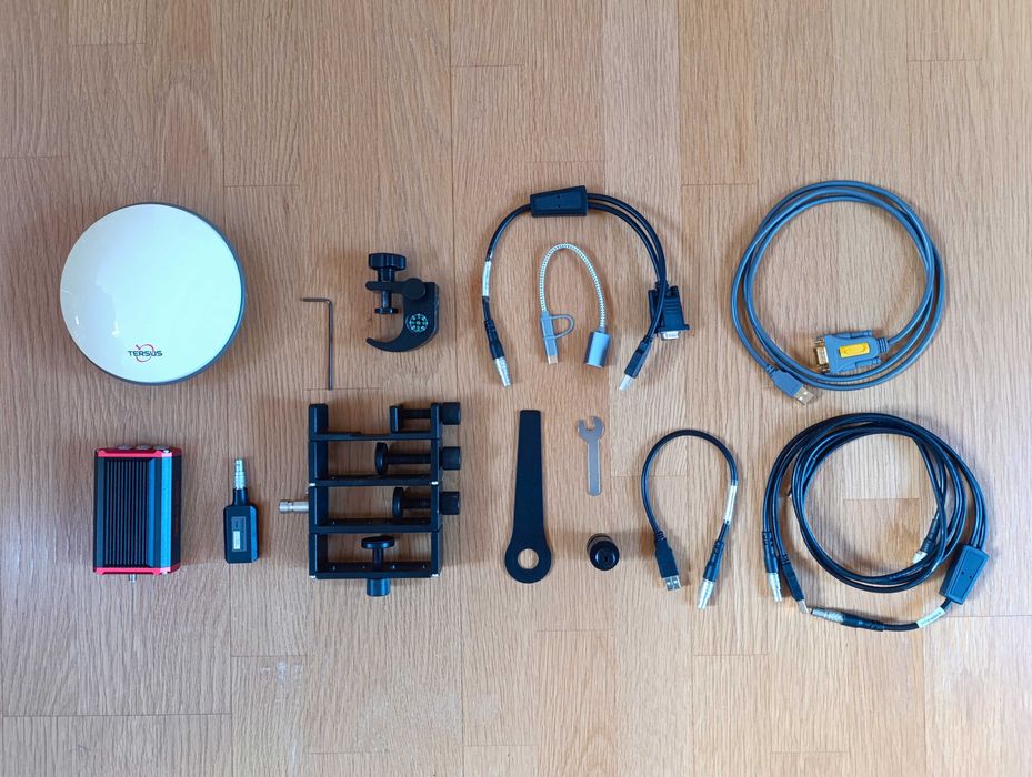 GNSS receiver with external antenna - Tersus David - pouco uso