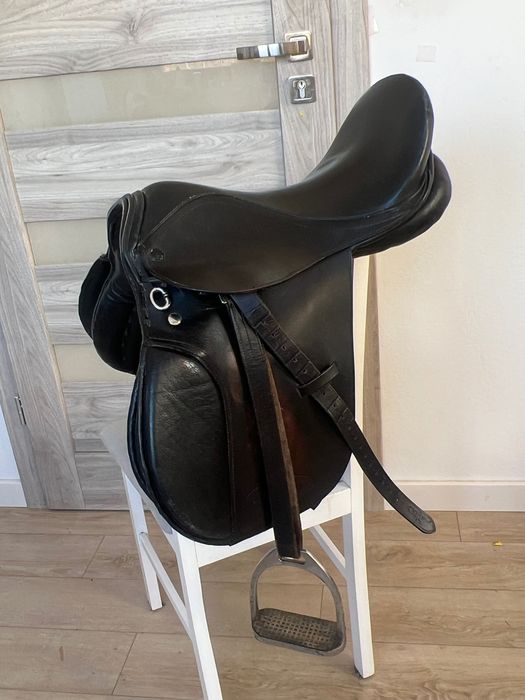 Siodło wszechstronne 15,5" + gratisy