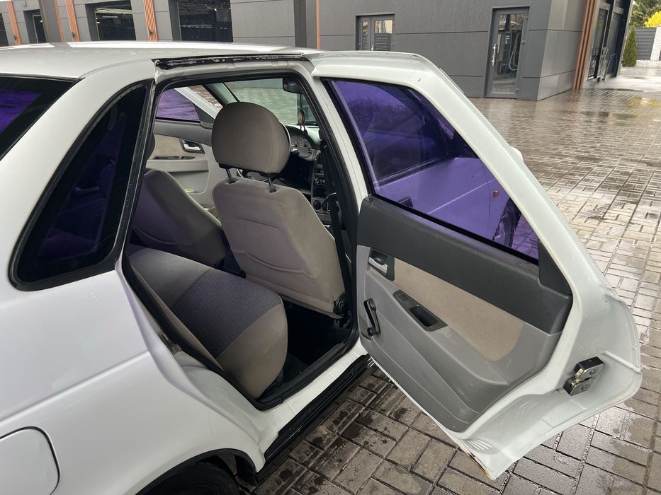 LADA priora Лада Пріора