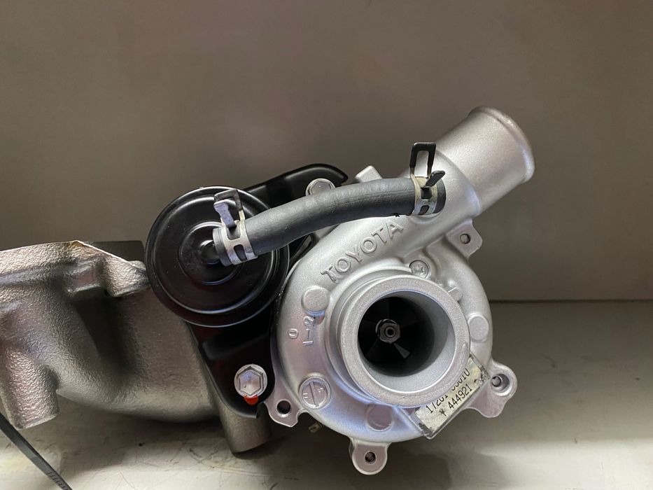Turbosprężarka Turbina TOYOTA YARIS AURIS 1.4